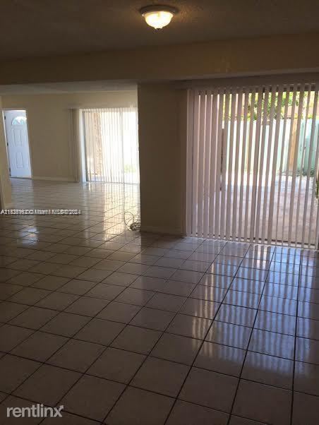 Building Photo - 3 br, 2.5 bath House - 8440 SW 154th Circl...
