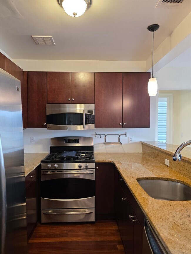 Foto del edificio - 34-40-40 48th St