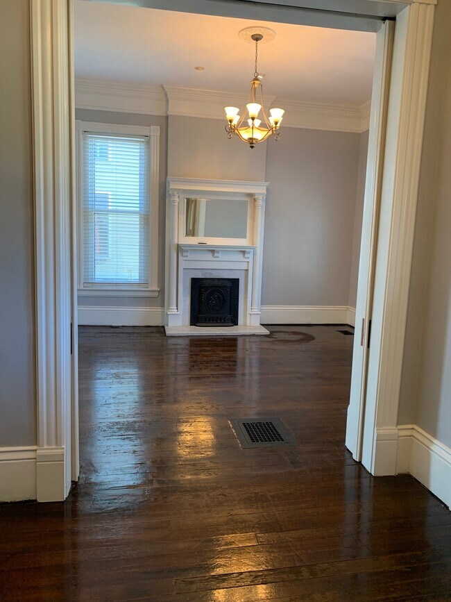 Front Bedroom Down - 743 Benton Ave