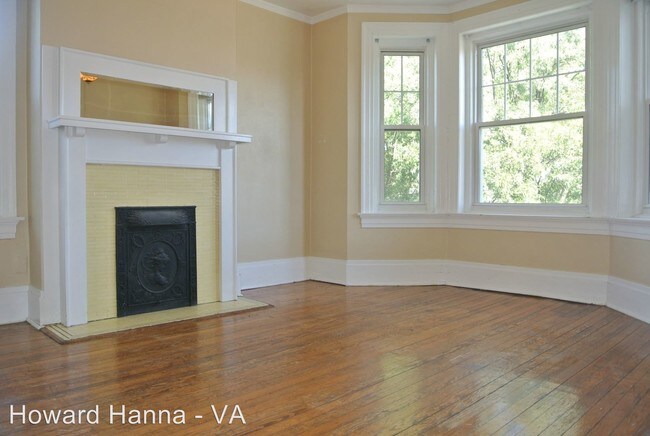 Building Photo - 921 Westover Ave