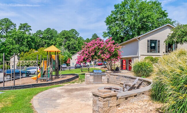 Foto del edificio - West Winds Townhomes