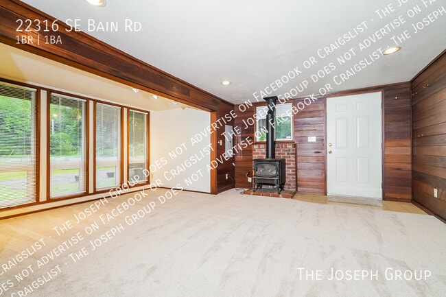 Building Photo - 22316 SE Bain Rd