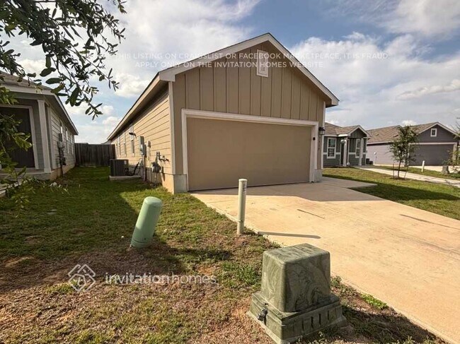 Building Photo - 7339 Plata Cir