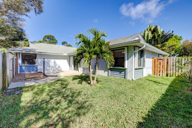 Building Photo - 2908 SW Port St Lucie Blvd