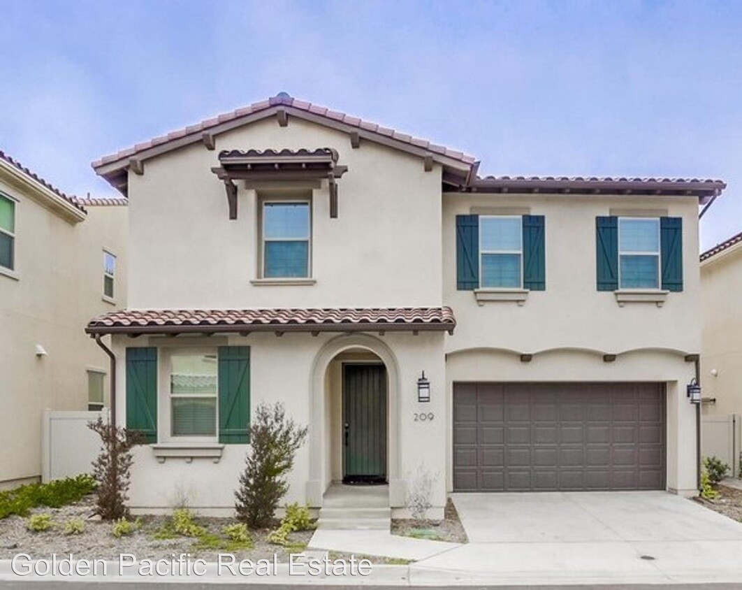 Primary Photo - 4 br, 3.5 bath House - 209 Lapis Way