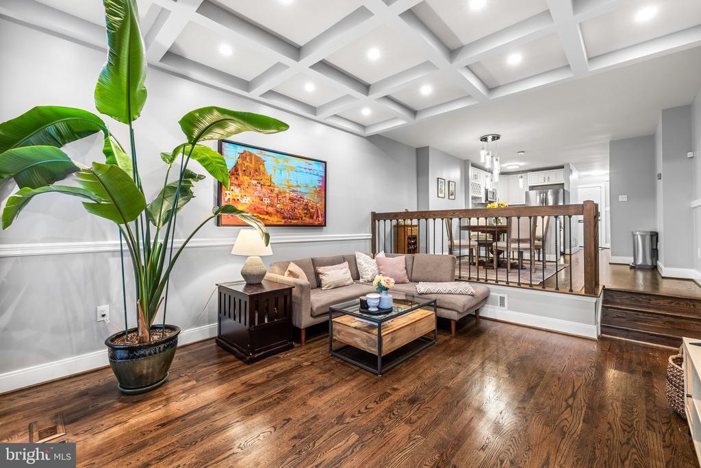 Foto principal - 710 S Charles St
