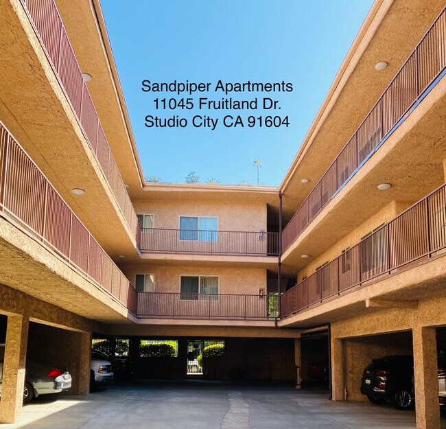 Sandpiper Apartments - 11045 Fruitland Dr
