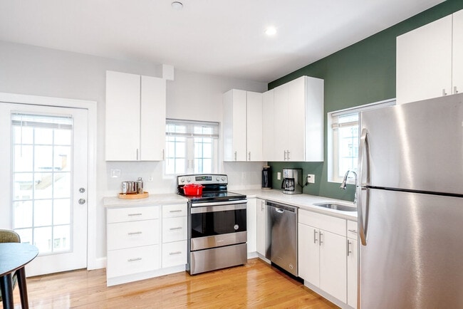 Photo - 309 Sumner St (Boston, MA) Townhome