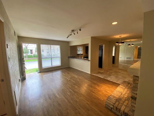 Foto del edificio - 4049 Herschel Ave