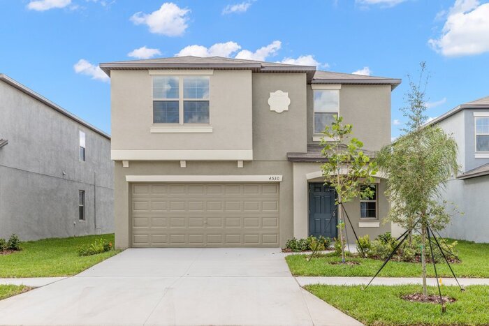 Primary Photo - Come Rent this LIKE NEW 5 Bedroom Home in ...