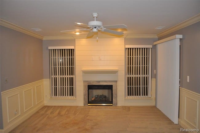 Building Photo - 52219 Heatherstone Ave