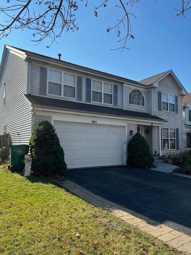 Building Photo - 983 Highgate Ln