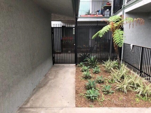 Building Photo - Ferina Apts