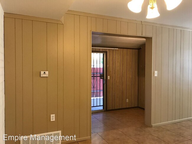 Building Photo - 1 br, 1 bath House - 414 N. Silverbell Rd #A