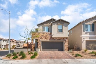 Building Photo - 4540 Anspach St