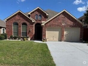 Building Photo - 2619 Cove Dr