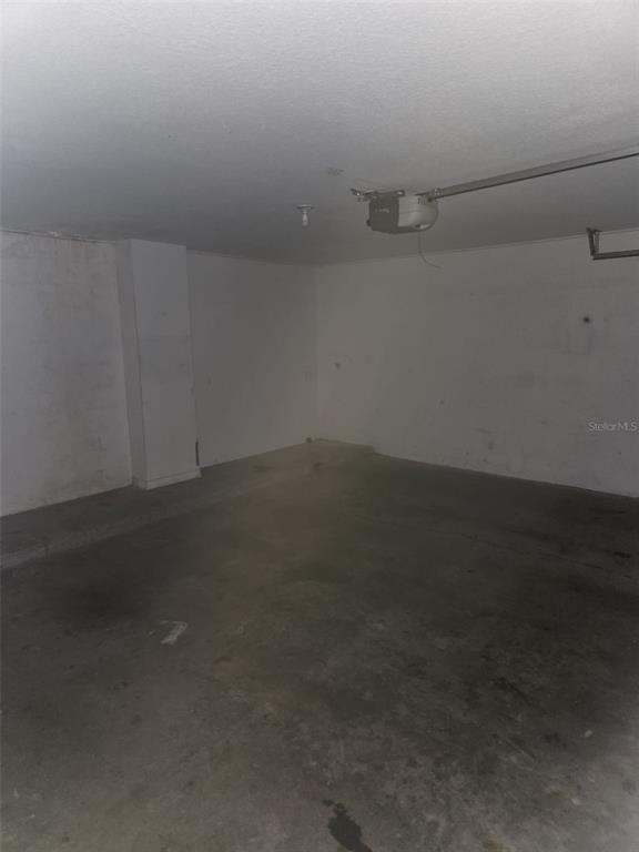 Foto del edificio - 6119 Metrowest Blvd