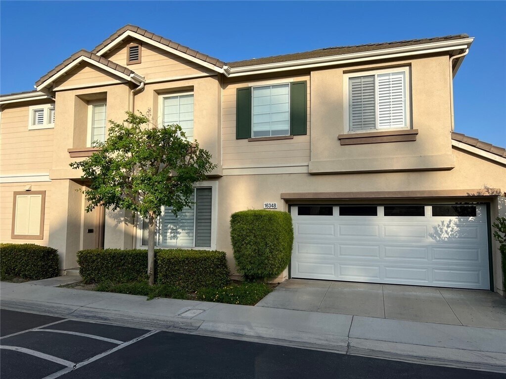 Primary Photo - 16348 Creekside Pl