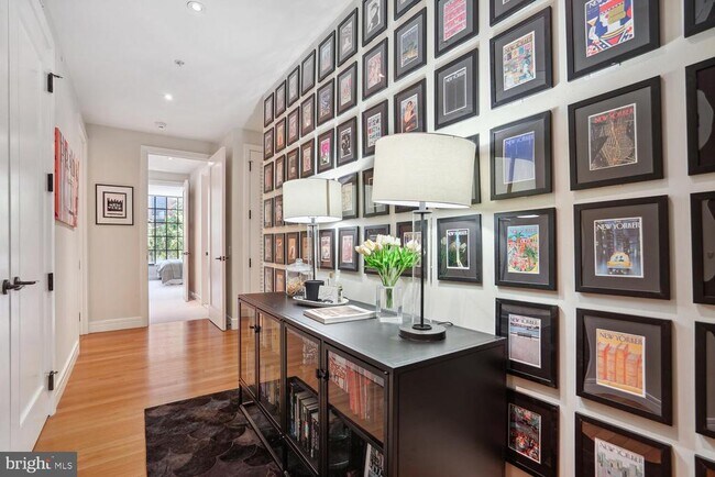 Foto del edificio - 3303 Water St NW