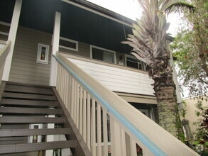 Building Photo - 95-634-634 Hanile St