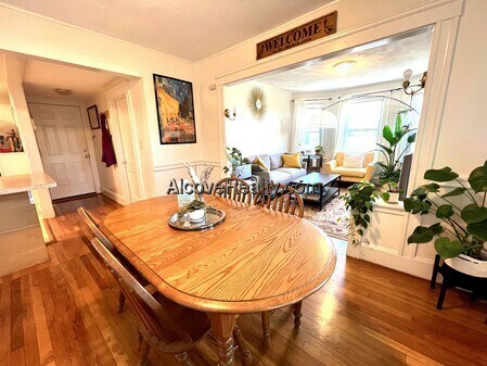 Foto del edificio - 223 Summer St