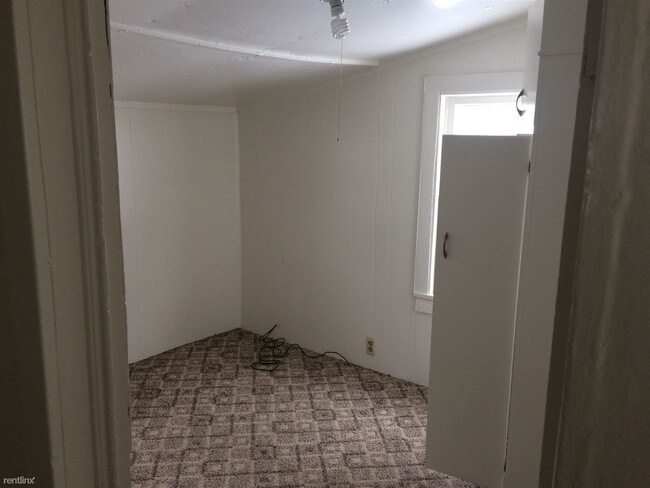 Foto del edificio - 2 br, 1 bath House - 420 7th Ave NW