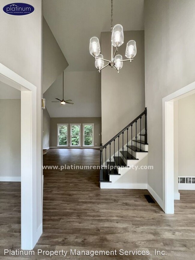 Building Photo - 4 br, 2.5 bath House - 4156 Dream Catcher Dr