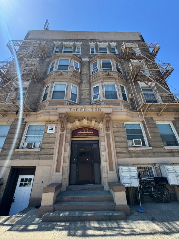 Foto del edificio - 1183 Broad St