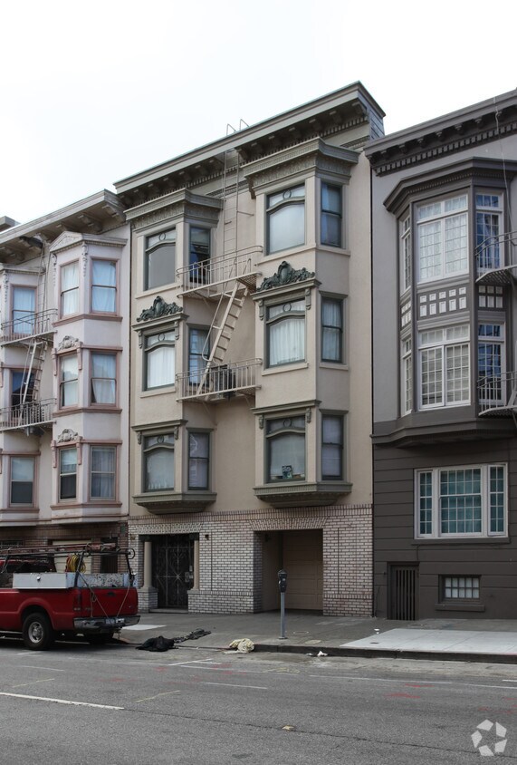 Foto del edificio - 1745 Washington St