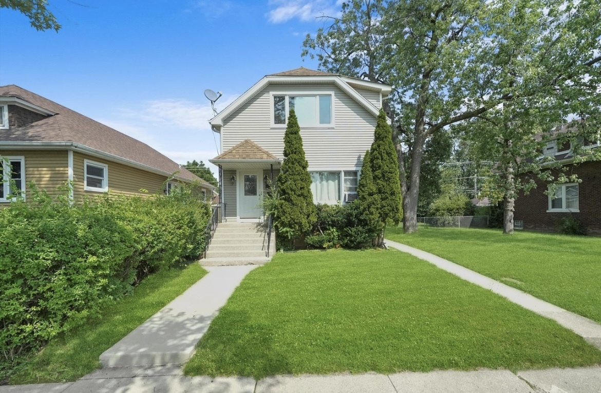 Foto principal - 12517 Elm St