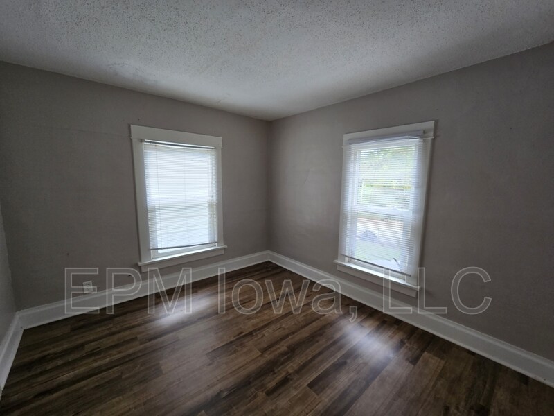 Foto principal - 408 1/2 Locust St