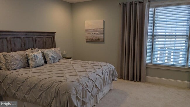 Building Photo - 36400 Warwick Dr