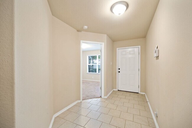 Foto del edificio - 8614 Shooter Cv