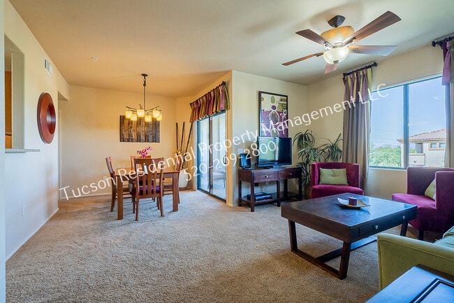 Photo - 2550 E River Rd Townhome