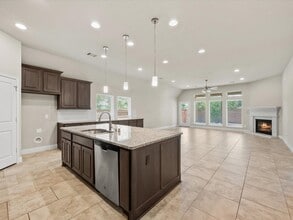 Building Photo - 2503 Elmwood Trl