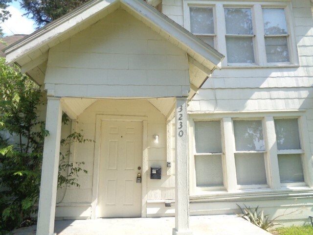 Foto del edificio - 3230 Ohio St