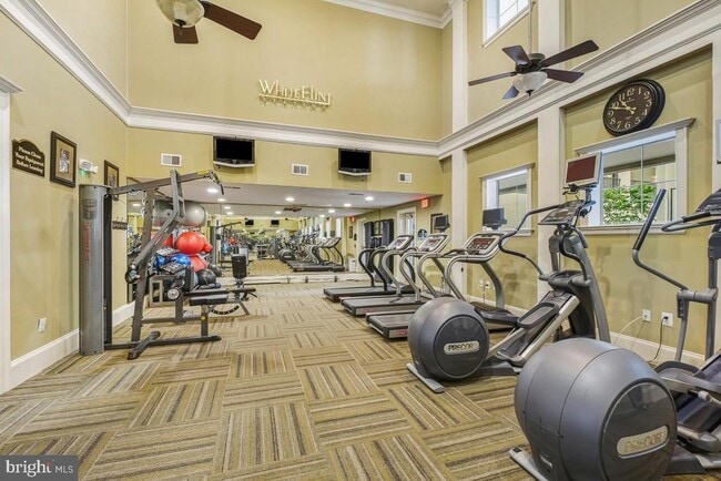 Foto del edificio - 11800 Old Georgetown Rd