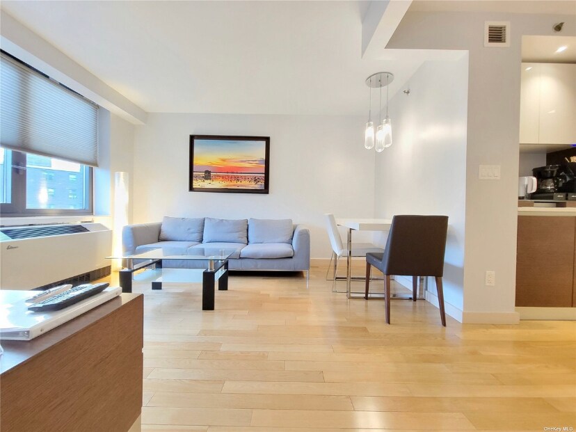 3916 Prince St Unit 6E, Flushing, NY 11354 Condo for Rent in Flushing