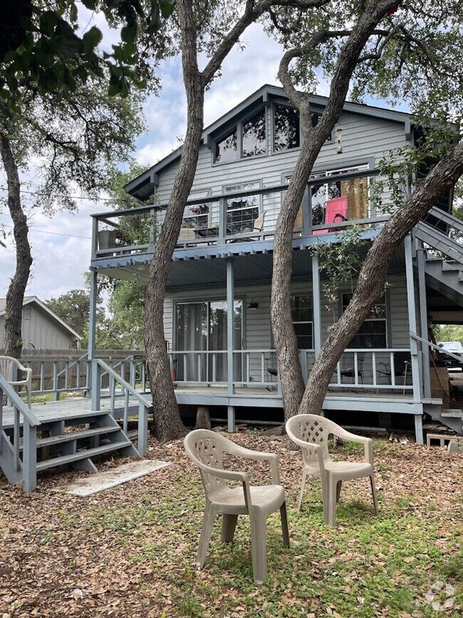 Building Photo - 2429 Grandview Forest