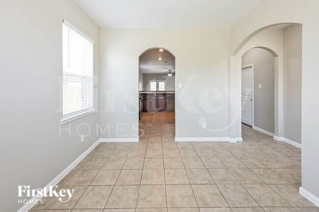 Building Photo - 22719 Overland Bell Dr
