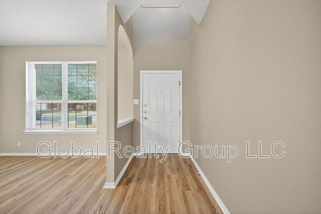 Foto del edificio - 108 Westerly Pl