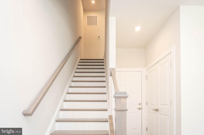 Foto del edificio - 5608 Hyattsville Dr