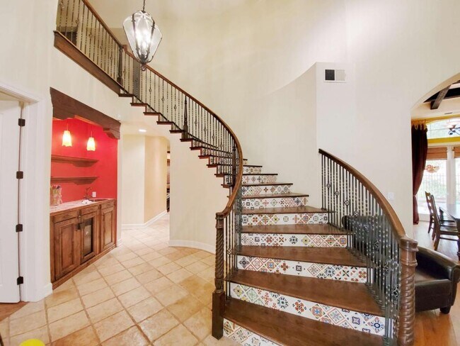 Building Photo - 3435 Gravina Pl