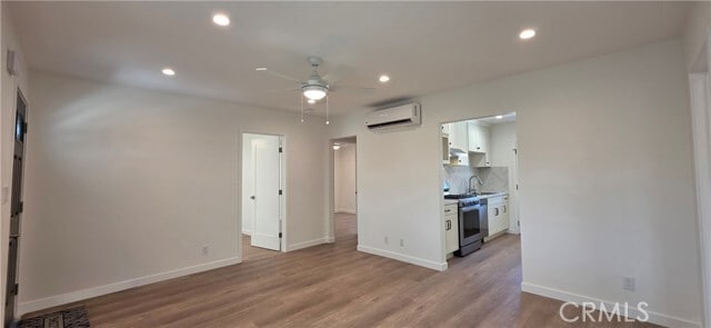 Building Photo - 6001 Candlewood St