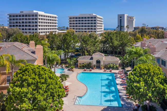 Building Photo - Colony at Fashion Island