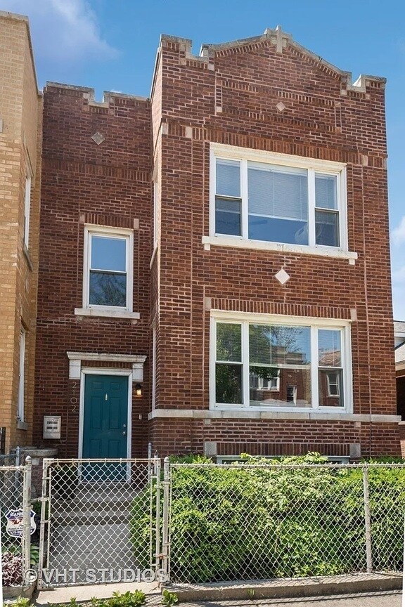 Building Photo - 2102 N Springfield Ave