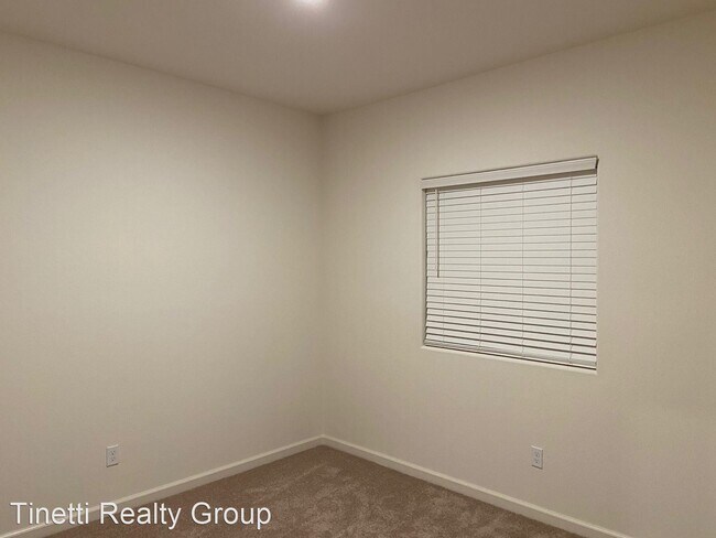 Building Photo - 4 br, 2 bath House - 4275 Theresa Ln.