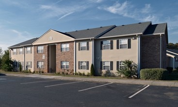 Building Photo - Ridgetop Apartments
