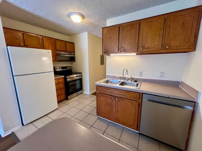 Foto del edificio - 1BR 1BA Apartment at Venture Point Apt. *Water Included*