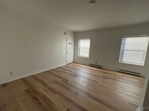 Building Photo - 5813 Cunard St